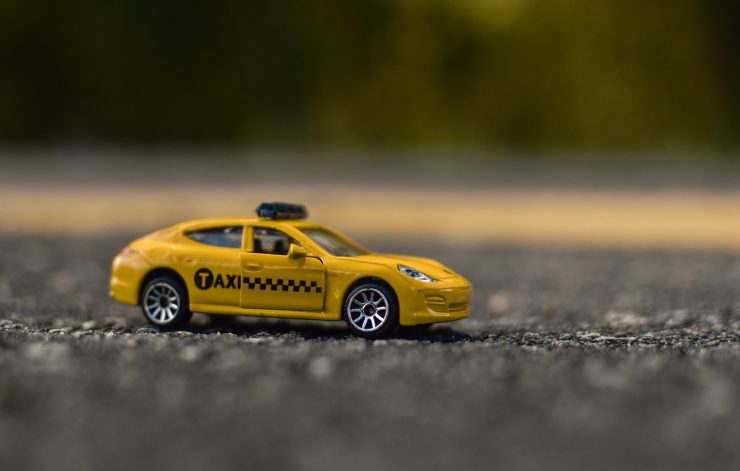 Κίτρινο ταξί μινιατούρα